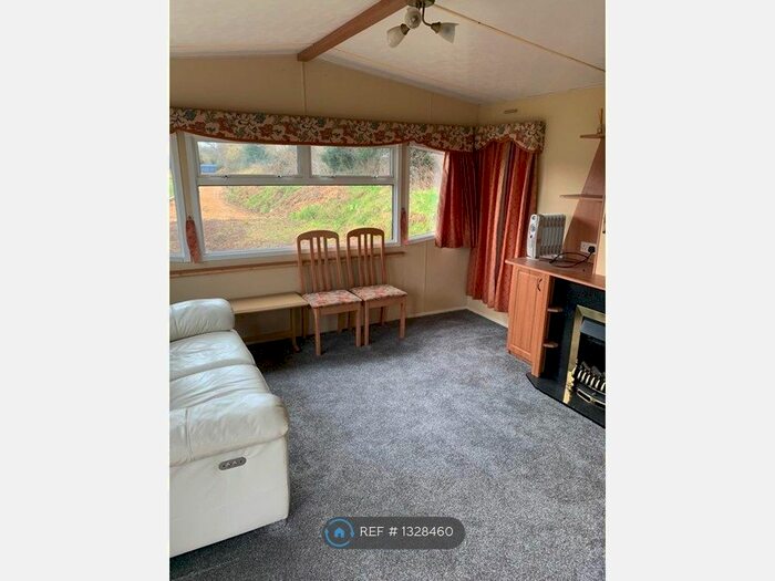 2 Bedroom Mobile/park Home To Rent In Whitfield Road, Whitfield, Brackley, NN13