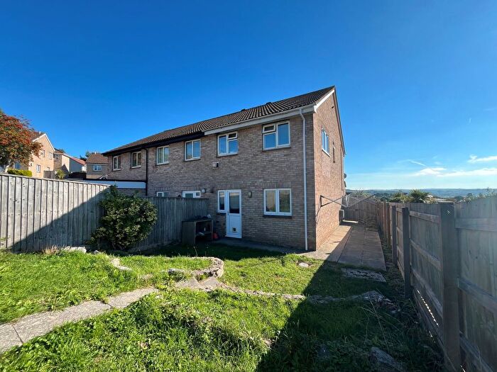1 Bedroom Flat For Sale In Hollam Way, Kingsteignton, Newton Abbot, TQ12