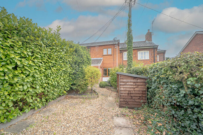 2 Bedroom Cottage For Sale In Reeves Terrace, Norwich Road, Long Stratton, Norwich, Norfolk, NR15