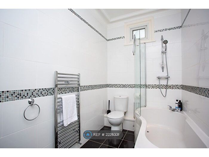 1 Bedroom Flat To Rent In Roker Terrace, Sunderland, SR6