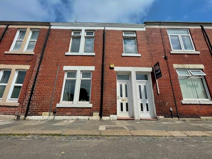 3 Bedroom Flat To Rent In Northumberland Street, Wallsend, NE28