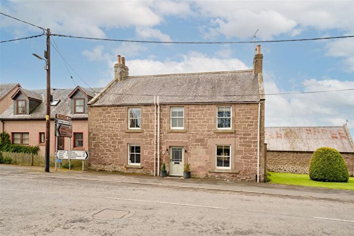 3 Bedroom Detached House For Sale In , Duns Road, Swinton, TD11