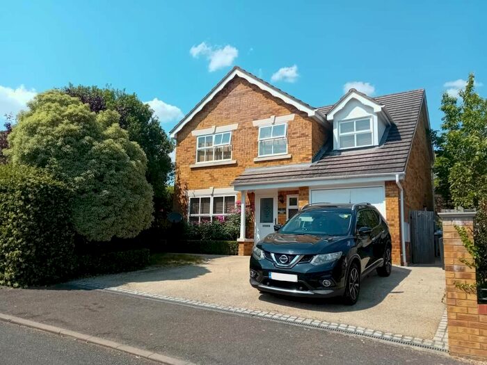 5 Bedroom Detached House To Rent In Egham, Surrey, TW20