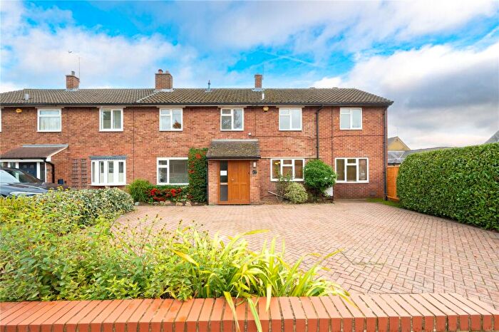 5 Bedroom Semi-Detached House To Rent In Vesta Avenue, St. Albans, Hertfordshire, AL1