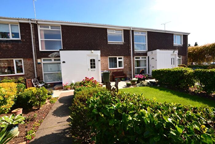 2 Bedroom Flat To Rent In Trentham Avenue, Newcastle Upon Tyne, Tyne And Wear, NE7