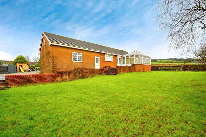 3 Bedroom Bungalow For Sale In Higher Gollinrod Bungalow, Manchester Road, Walmersley, Bury, Greater Manchester, BL9