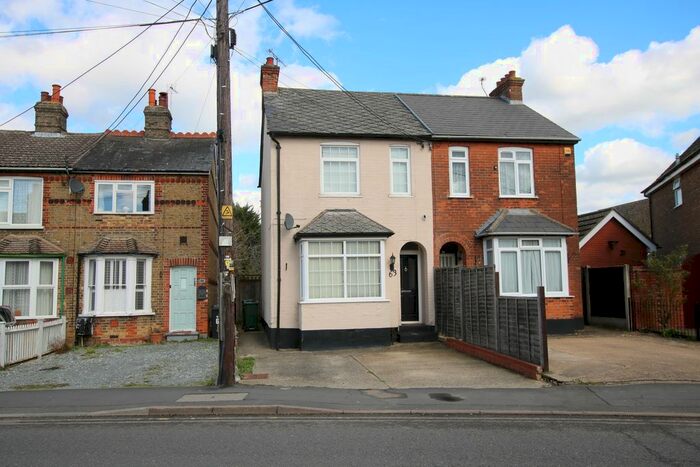 3 Bedroom Semi-Detached House To Rent In Cressing Road, Braintree, CM7