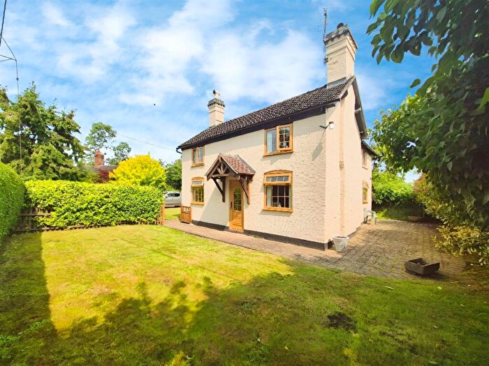 3 Bedroom Cottage To Rent In Balterley Green Road, Balterley, Crewe, CW2