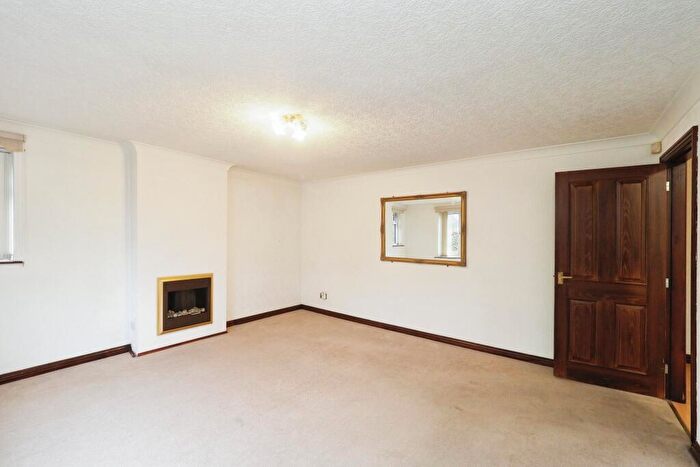 2 Bedroom Detached Bungalow For Sale In Chetwynd Road, Nottingham, NG9