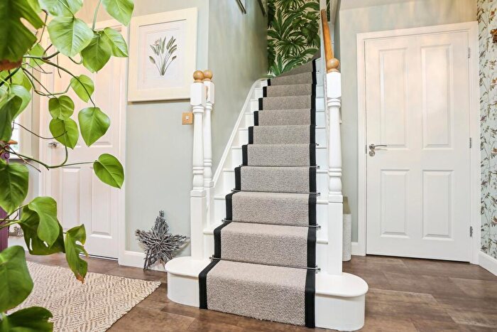 4 Bedroom Detached House For Sale In Polyantha Square, Leicester, LE7