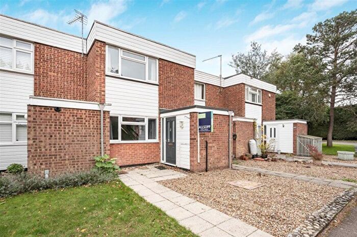 2 Bedroom Terraced House For Sale In The Park, Redbourn, AL3