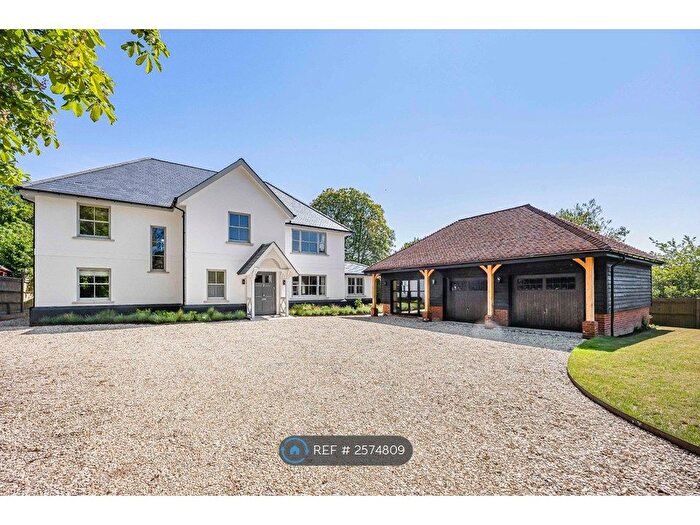 5 Bedroom Detached House To Rent In Kingwood Common, Kingwood, Henley-On-Thames, RG9