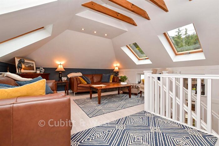 3 Bedroom Detached Bungalow For Sale In Abbots Lane, Kenley, Surrey, CR8