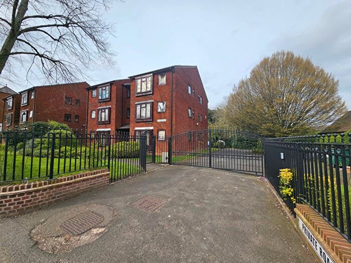 Studio To Rent In Hagley Road, Edgbaston, Birmingham, B17