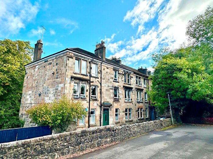 2 Bedroom Flat To Rent In Mcintyre Place, Paisley, Renfrewshire, PA2