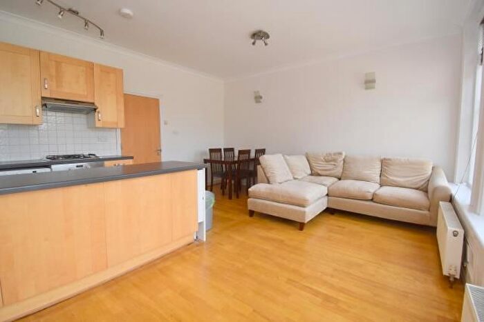 1 Bedroom Flat To Rent In Tottenham Lane, Crouch End, N8