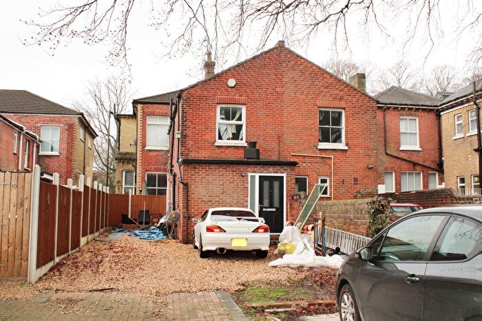 2 Bedroom End Of Terrace House To Rent In Methuen Street, Southampton, SO14