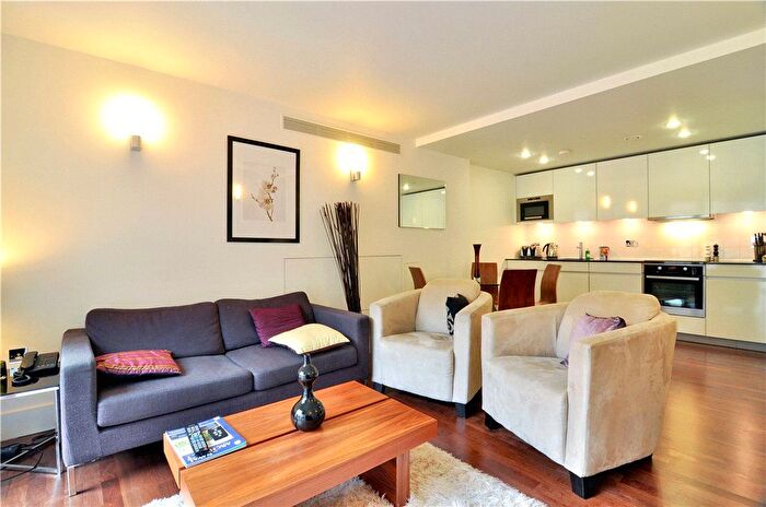 2 Bedroom Flat To Rent In Weymouth Street, Marylebone, W1W