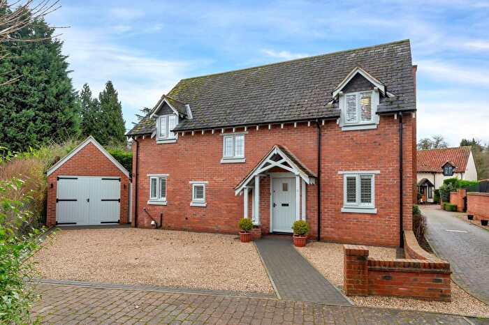 4 Bedroom Detached House For Sale In Badgers Walk, Quorn, LE12