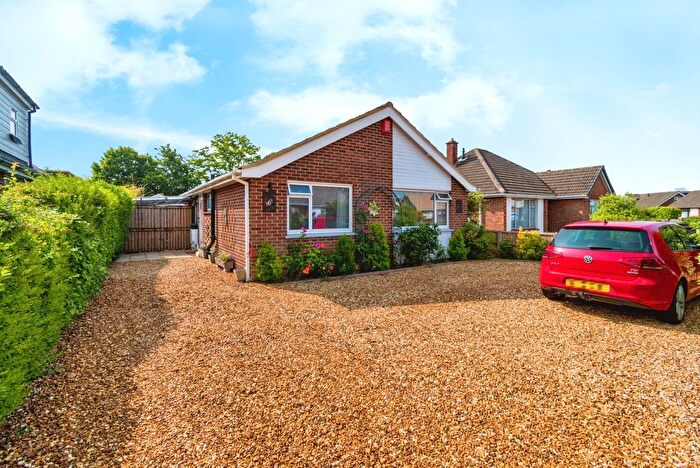 3 Bedroom Bungalow For Sale In Norman Road, Blackfield, Southampton, Hampshire, SO45