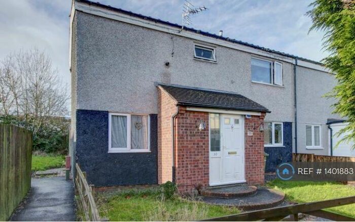 3 Bedroom Semi-Detached House To Rent In Longdon Close, Redditch, B98