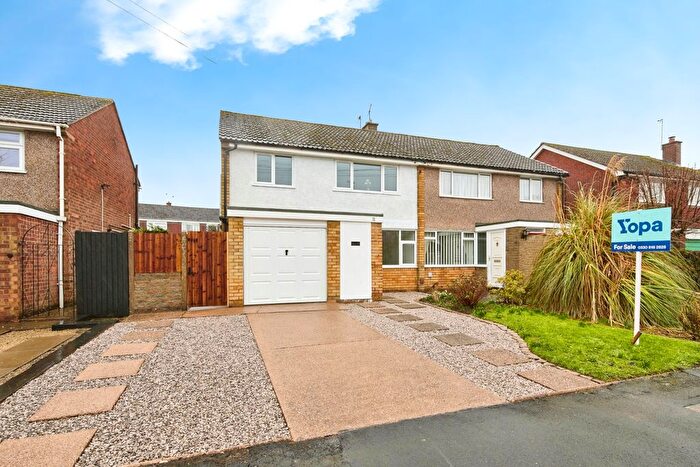 3 Bedroom Semi-Detached House For Sale In Rangemore Close, Derby, DE3