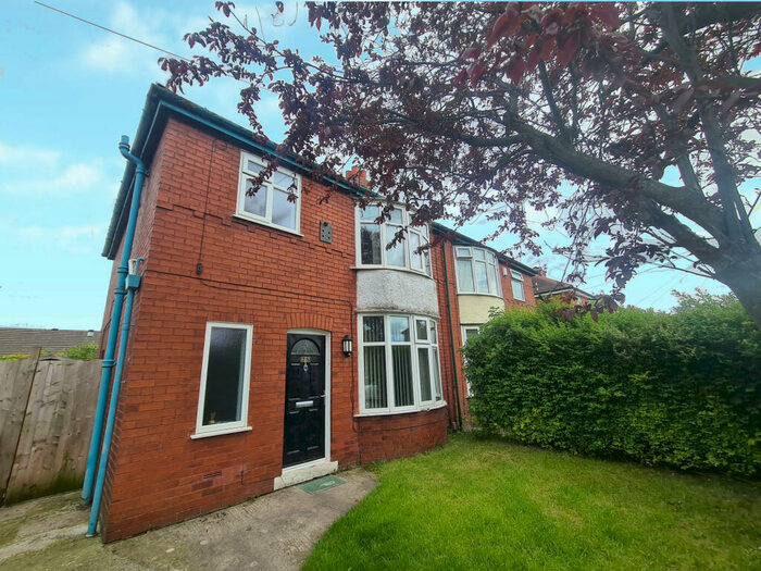 3 Bedroom Semi-Detached House To Rent In Elm Avenue, Ashton-on-Ribble, Preston, PR2