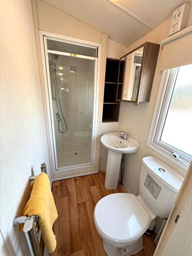 2 Bedroom Caravan For Sale In Carr Lane, Middleton, Morecambe, LA3