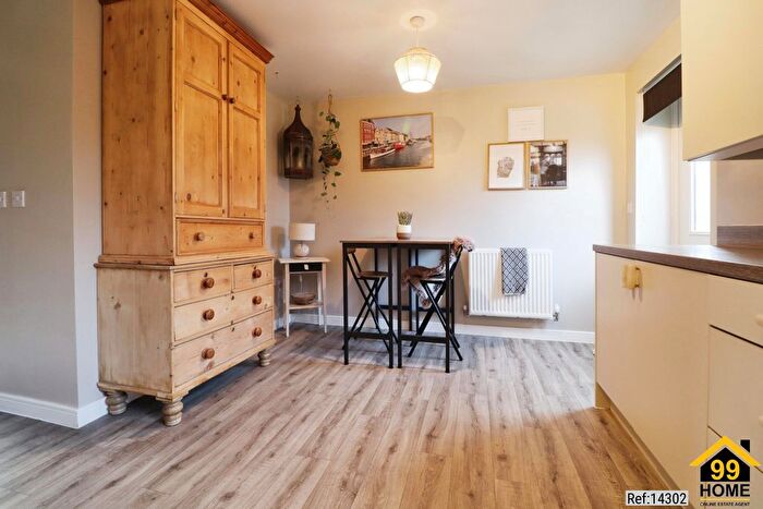 2 Bedroom End Of Terrace House For Sale In Mulberry Grove, Solihull, West Midlands, B90