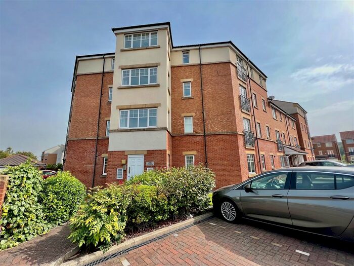 2 Bedroom Flat To Rent In Ovett Gardens, St James Village, Gateshead, NE8