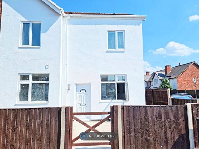 1 Bedroom Flat To Rent In Mckean Road, Oldbury, B69