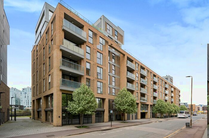 2 Bedroom Flat To Rent In Noman Road, Greenwich, SE10