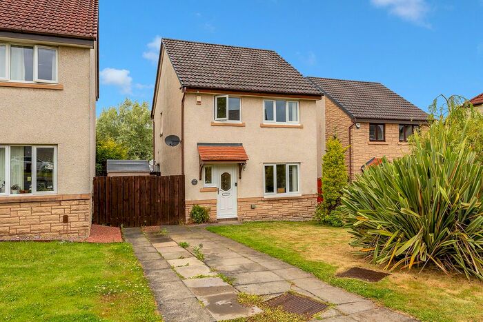 3 Bedroom Detached House To Rent In The Murrays Brae, Edinburgh, EH17