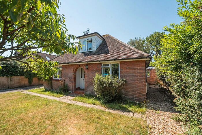 3 Bedroom Detached Bungalow For Sale In Balmer Lawn Road, Brockenhurst, SO42