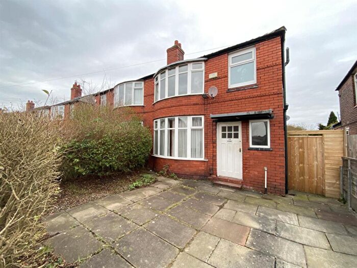 3 Bedroom Semi Detached House To Rent In Heathside Road, Withington, Manchester, M20