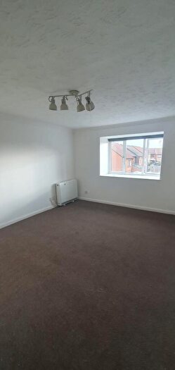 2 Bedroom Flat To Rent In Bull Close, Chafford Hundred, Grays, Thurrock, RM16
