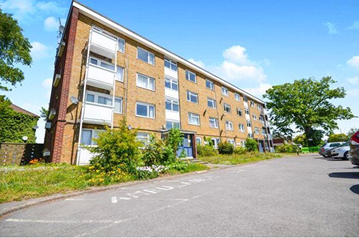 2 Bedroom Flat To Rent In Roberts Road, Southampton, SO15