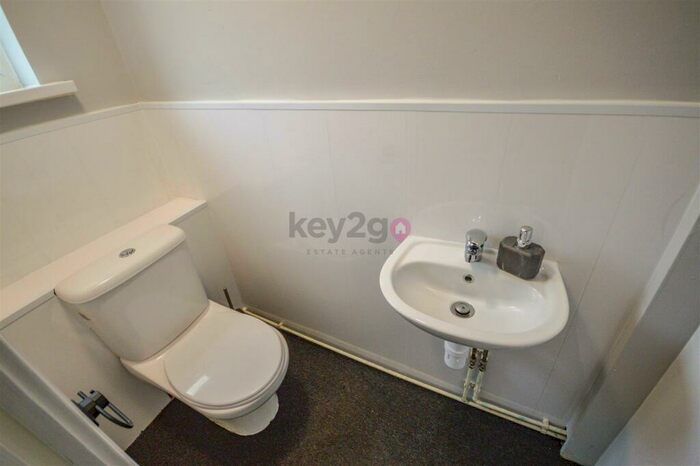 3 Bedroom Terraced House For Sale In Norgreave Way, Halfway, S20