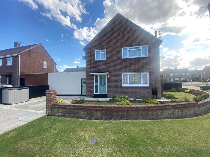 3 Bedroom Semi-Detached House For Sale In Hallington Drive, Seaton Delaval, Whitley Bay, NE25