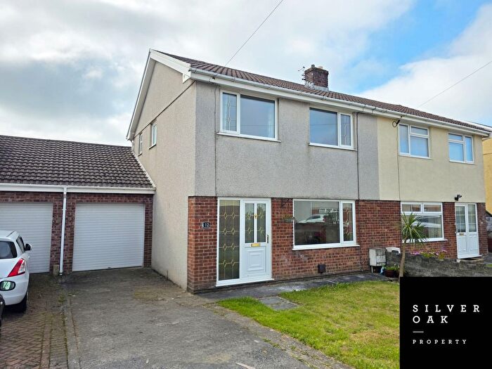 3 Bedroom Semi-Detached House To Rent In Ridgewood Park, Llanelli, Carmarthenshire, SA15