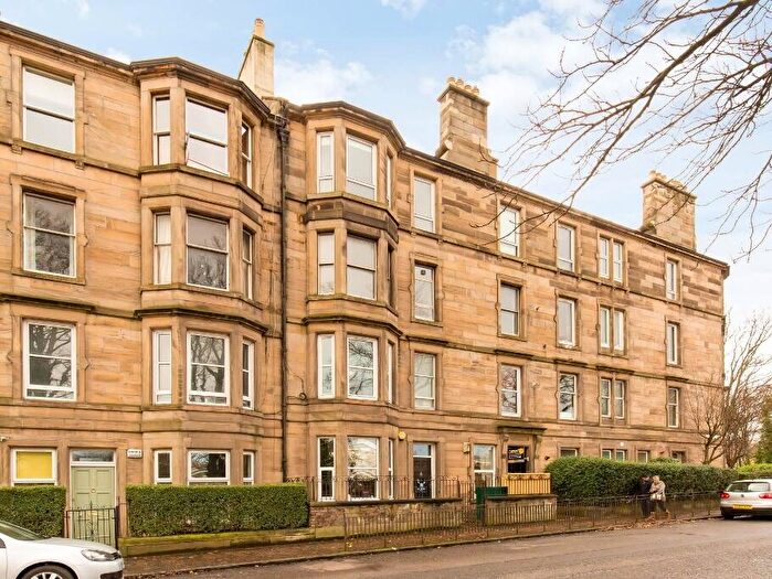 2 Bedroom Flat To Rent In Chancelot Terrace, Trinity, Edinburgh, EH6