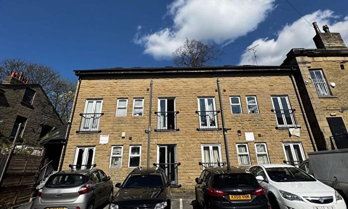 1 Bedroom Apartment For Sale In Melbourne House, Melbourne Place, BD5