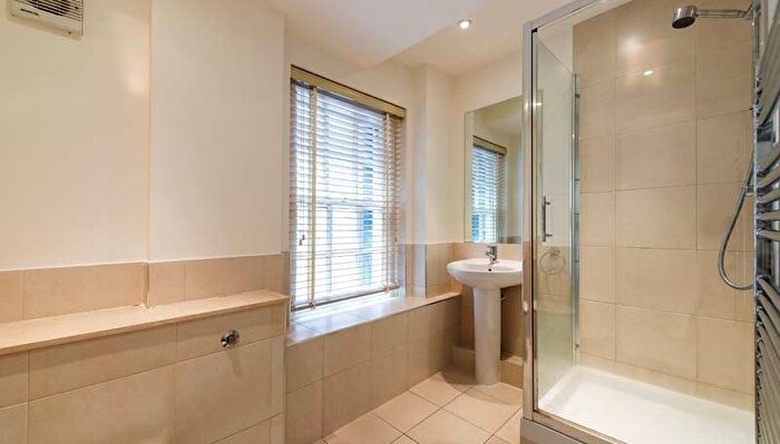 2 Bedroom Flat To Rent In Pelham Court, Fulham Road, London, SW3