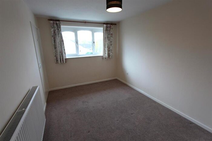2 Bedroom Terraced House To Rent In Rhos Helyg, Caerphilly, CF83