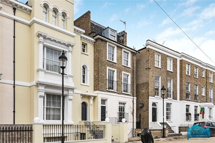 3 Bedroom Apartment For Sale In Barnsbury Terrace, London, N1