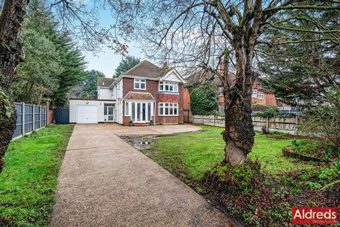 4 Bedroom Detached House For Sale In Lowestoft Road, Gorleston, Great Yarmouth, NR31