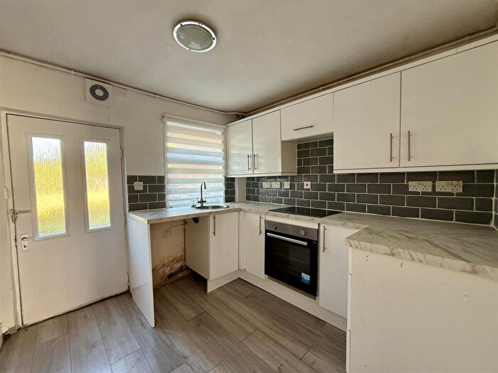 1 Bedroom Terraced House To Rent In Heanor Road, Codnor, Ripley, DE5