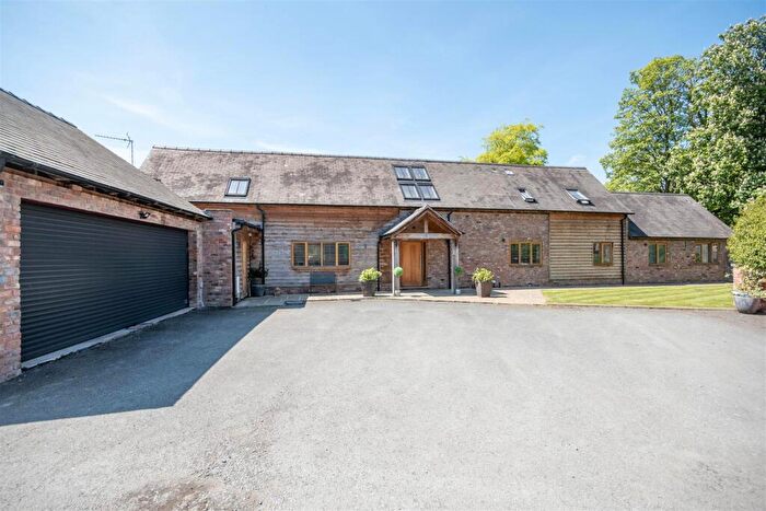 5 Bedroom Barn Conversion For Sale In Gledrid, Gledrid, Chirk, LL14
