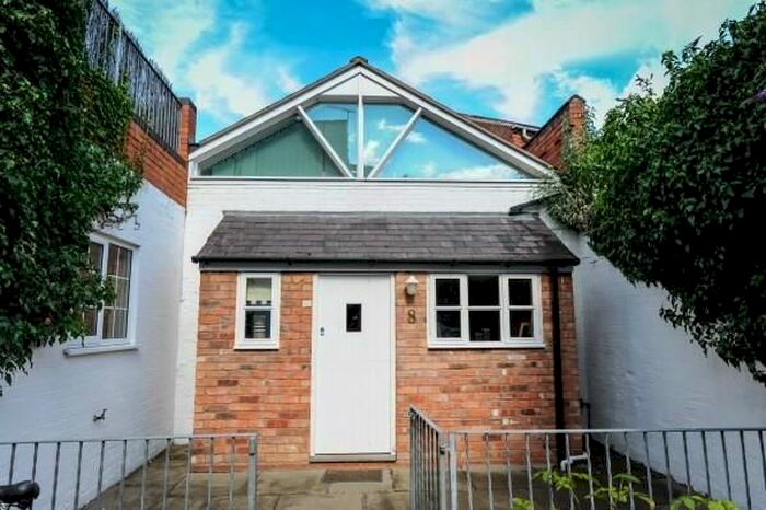 3 Bedroom Property To Rent In Bakers Mews, St Johns, Worcester St. Johns, Worcester, WR2