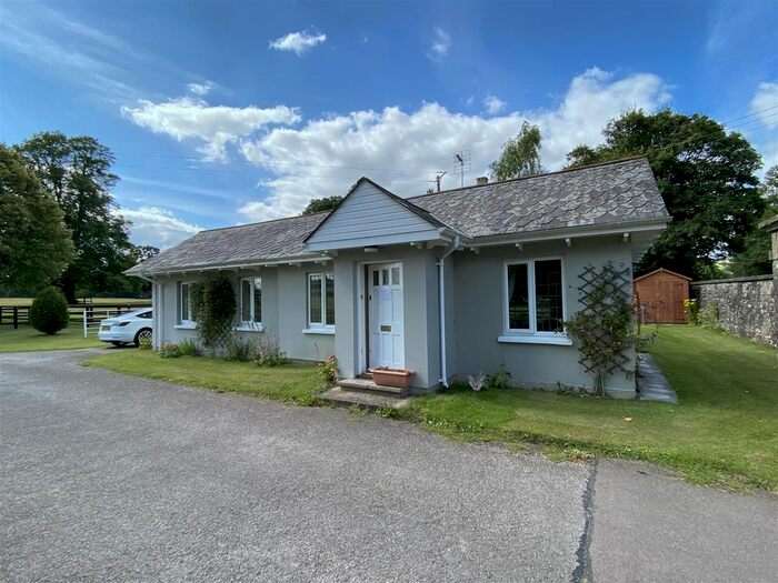 2 Bedroom Detached Bungalow To Rent In St. Arvans, Chepstow NP16